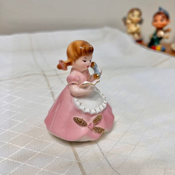 Vintage Josef Originals ON THE PHONE Housekeepers Series Ceramic Figurines - Picture 3 of 8